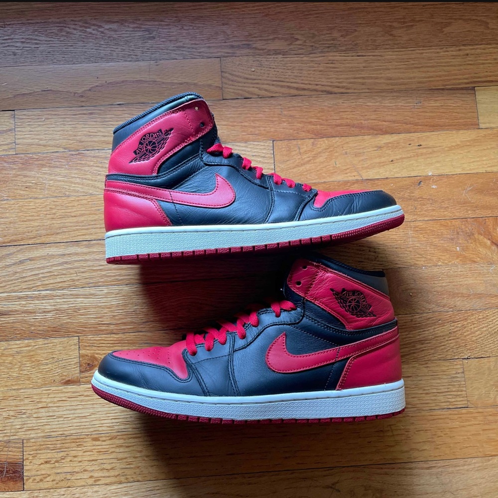 Air Jordan 1 Retro High OG “BRED” 2013
